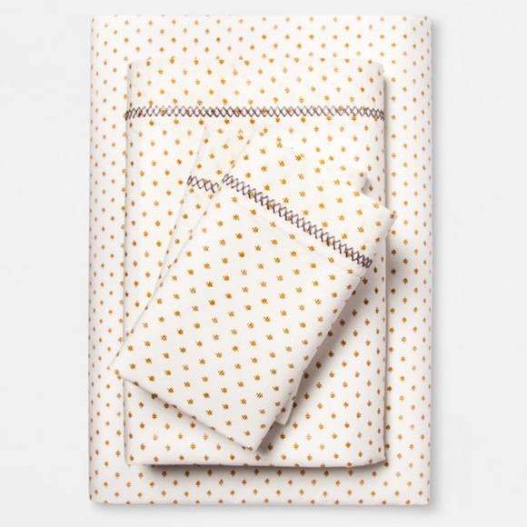 Opalhouse Other - Opalhouse Patterned Sheets in Gold - Full Size